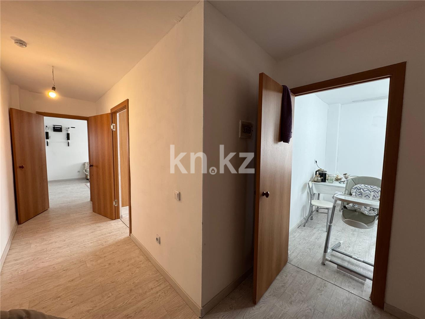 Продажа 2-комнатной квартиры, 70 м², ул. Ашимова, дом  26 в Караганде - фото 8