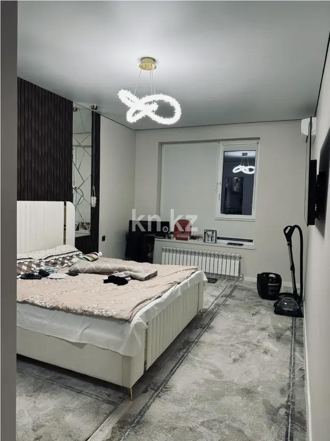 Продажа 4-комнатной квартиры, 140 м², пр. Райымбека, дом  351/1 в Алматы - фото 3