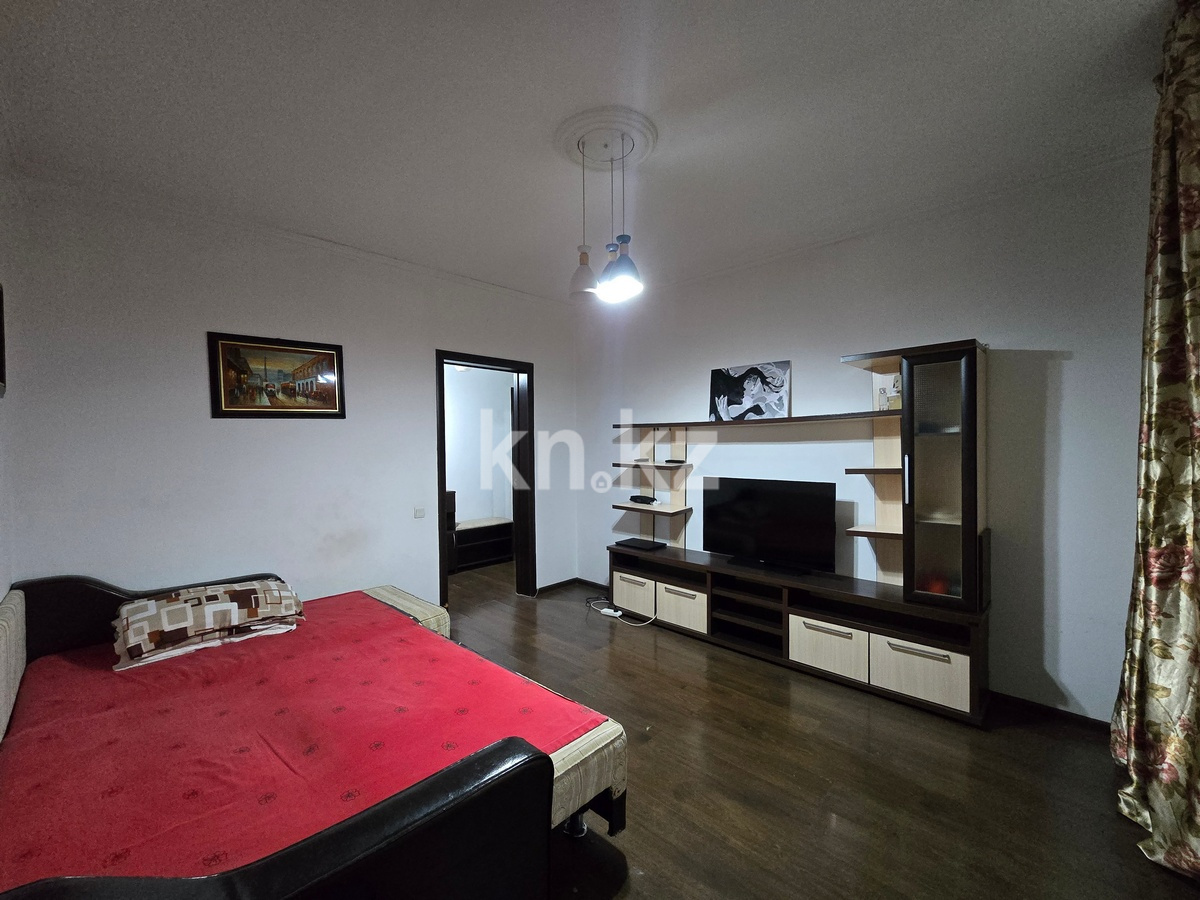 Продажа 3-комнатной квартиры, 73.1 м², ул. Карасай батыра, дом  45/43 - ул. Кунаева в Алматы - фото 3