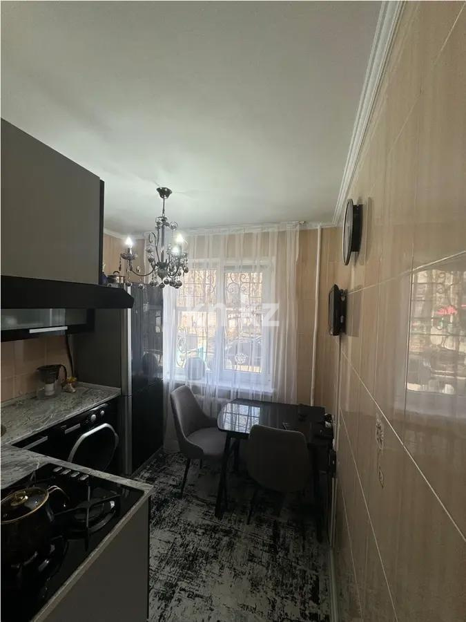 Продажа 2-комнатной квартиры, 45 м², мкр-н 6, дом  21 в Алматы - фото 2