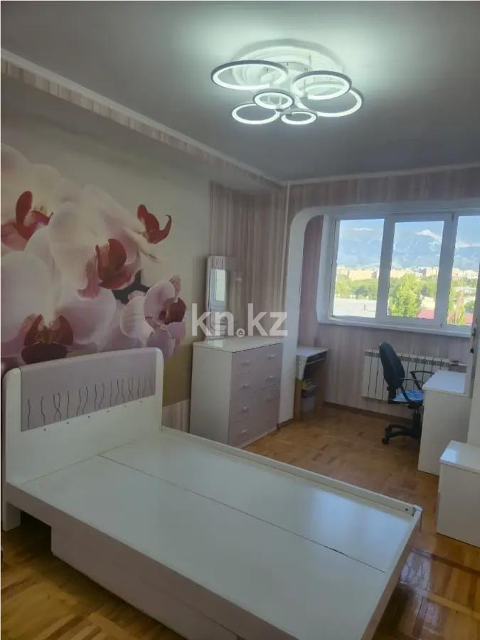 Продажа 3-комнатной квартиры, 70 м², мкр-н Сайран, дом  120 в Алматы - фото 2