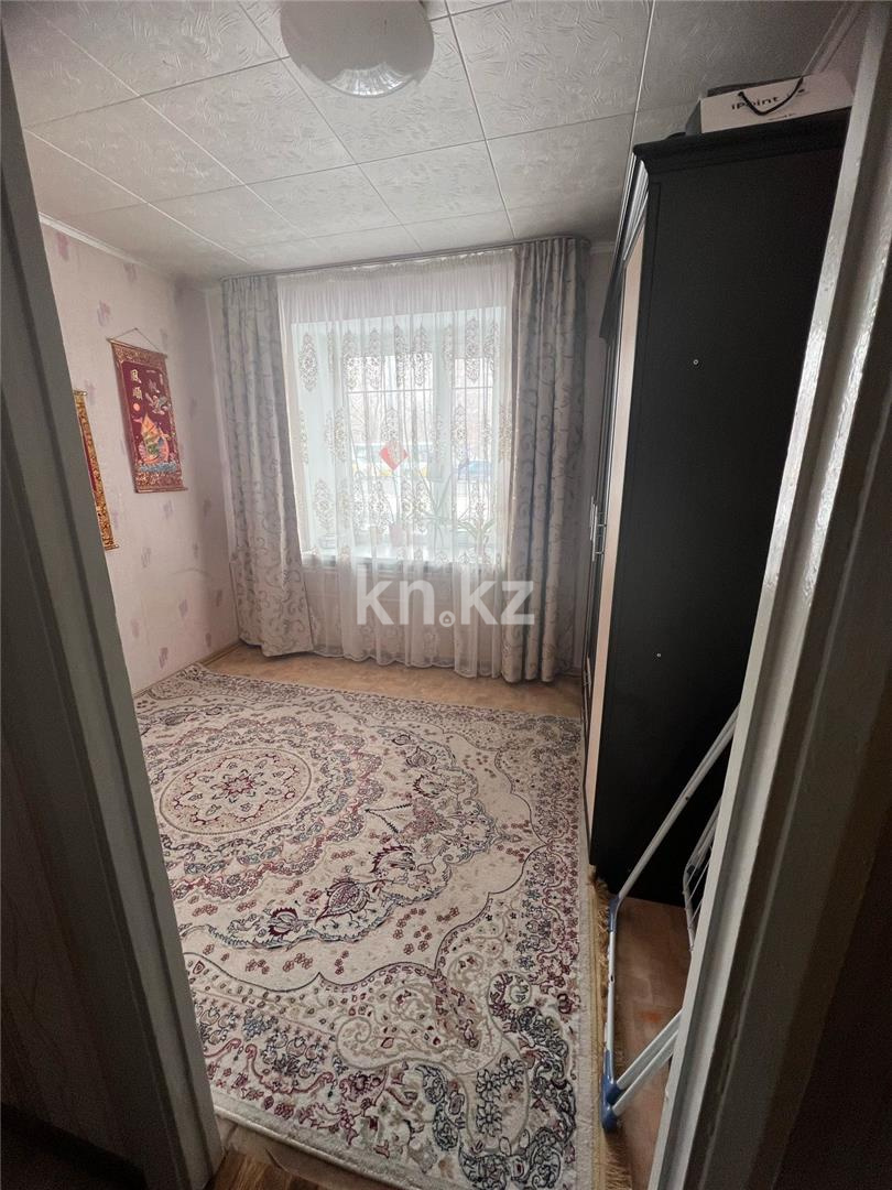 Продажа 4-комнатной квартиры, 77 м², пр. Республики в Караганде - фото 4