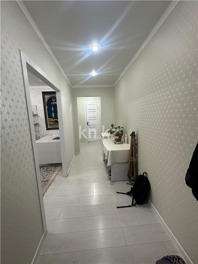 Продажа 3-комнатной квартиры, 65 м², мкр-н Орбита-1 в Караганде - фото 10