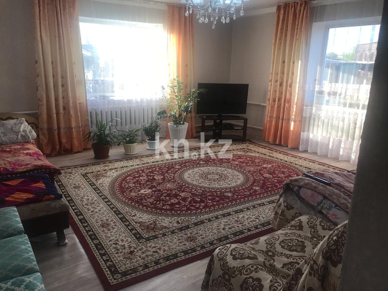 Продажа 4-комнатного дома, 130 м², Мира, дом  3/2 в Карагандинской области - фото 3