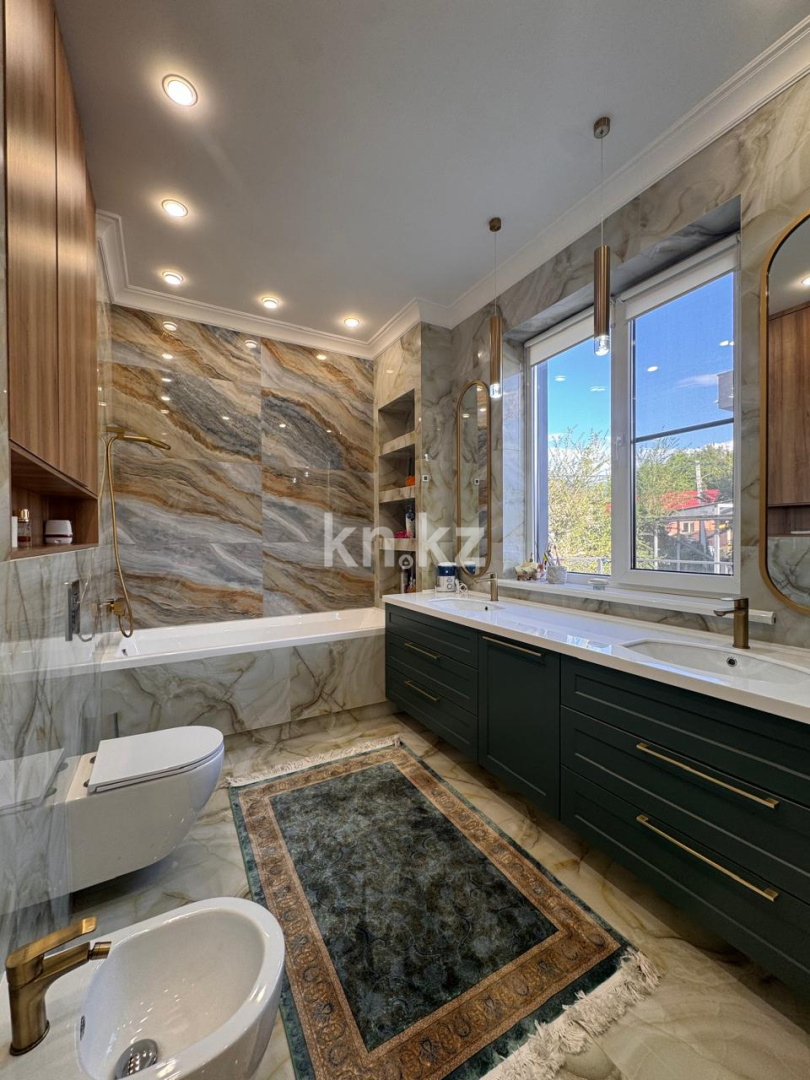 Продажа 5-комнатного дома, 260 м² в Алматы - фото 22