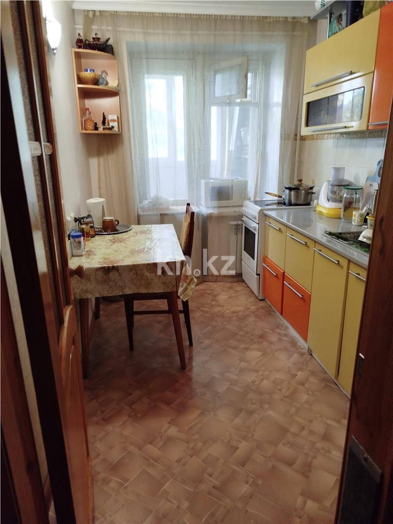 Продажа 3-комнатной квартиры, 58 м², ул. Аманжолова в Караганде - фото 5