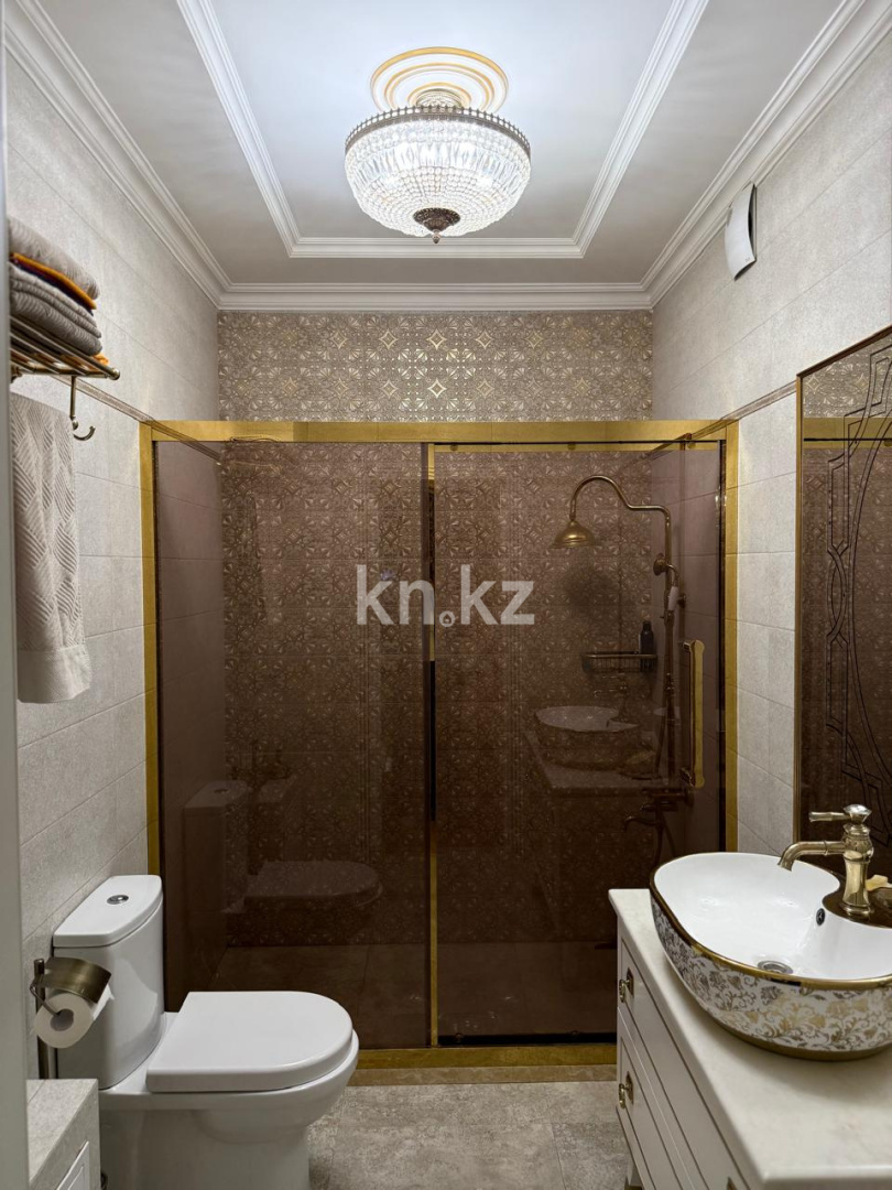 Продажа 5-комнатного дома, 300 м², ул. Космонавтов в Караганде - фото 23