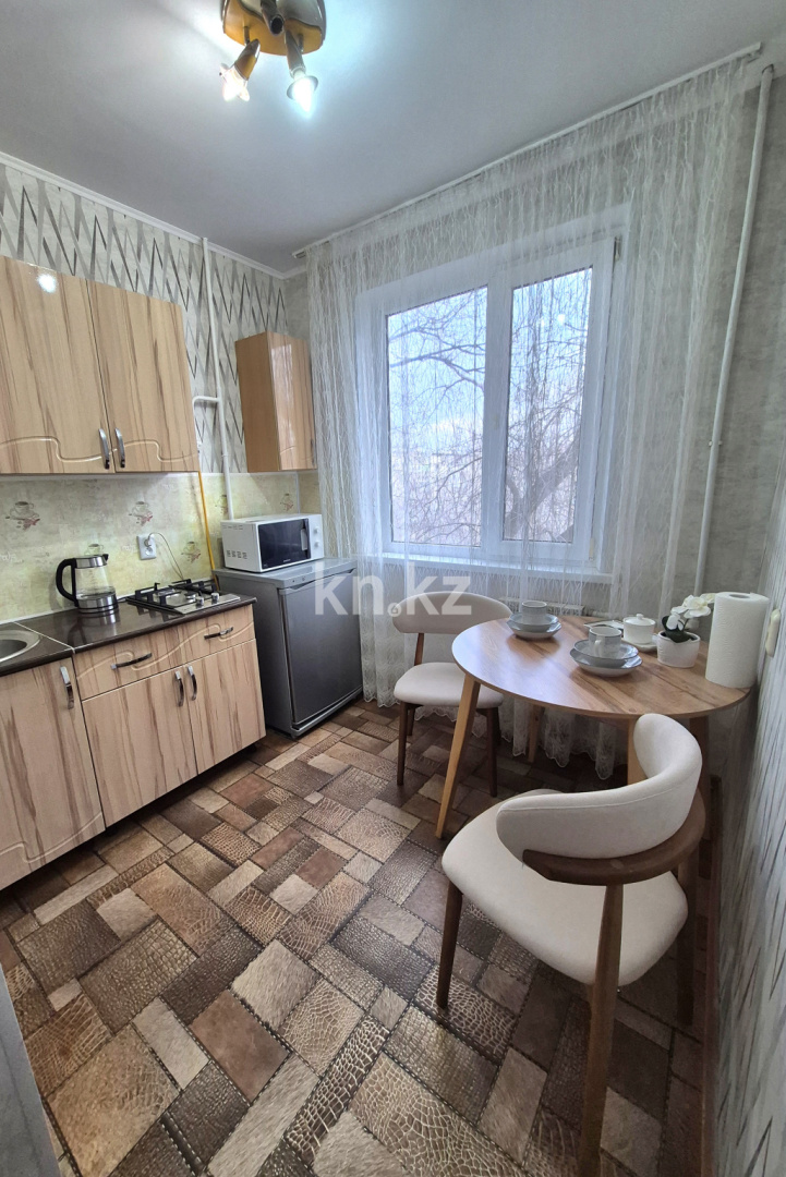 Аренда 1-комнатной квартиры посуточно, 33 м² в Уральске - фото 4