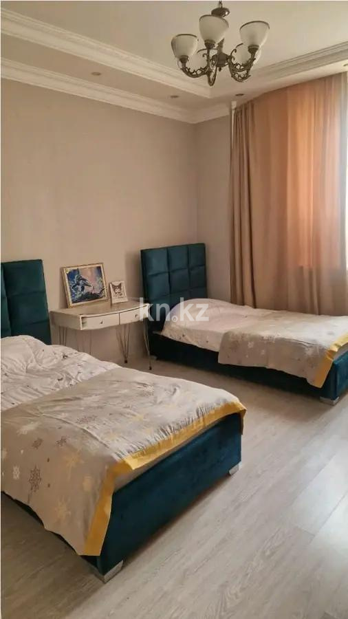 Продажа 3-комнатной квартиры, 100 м², ул. Бектурова, дом  7 в Астане - фото 2
