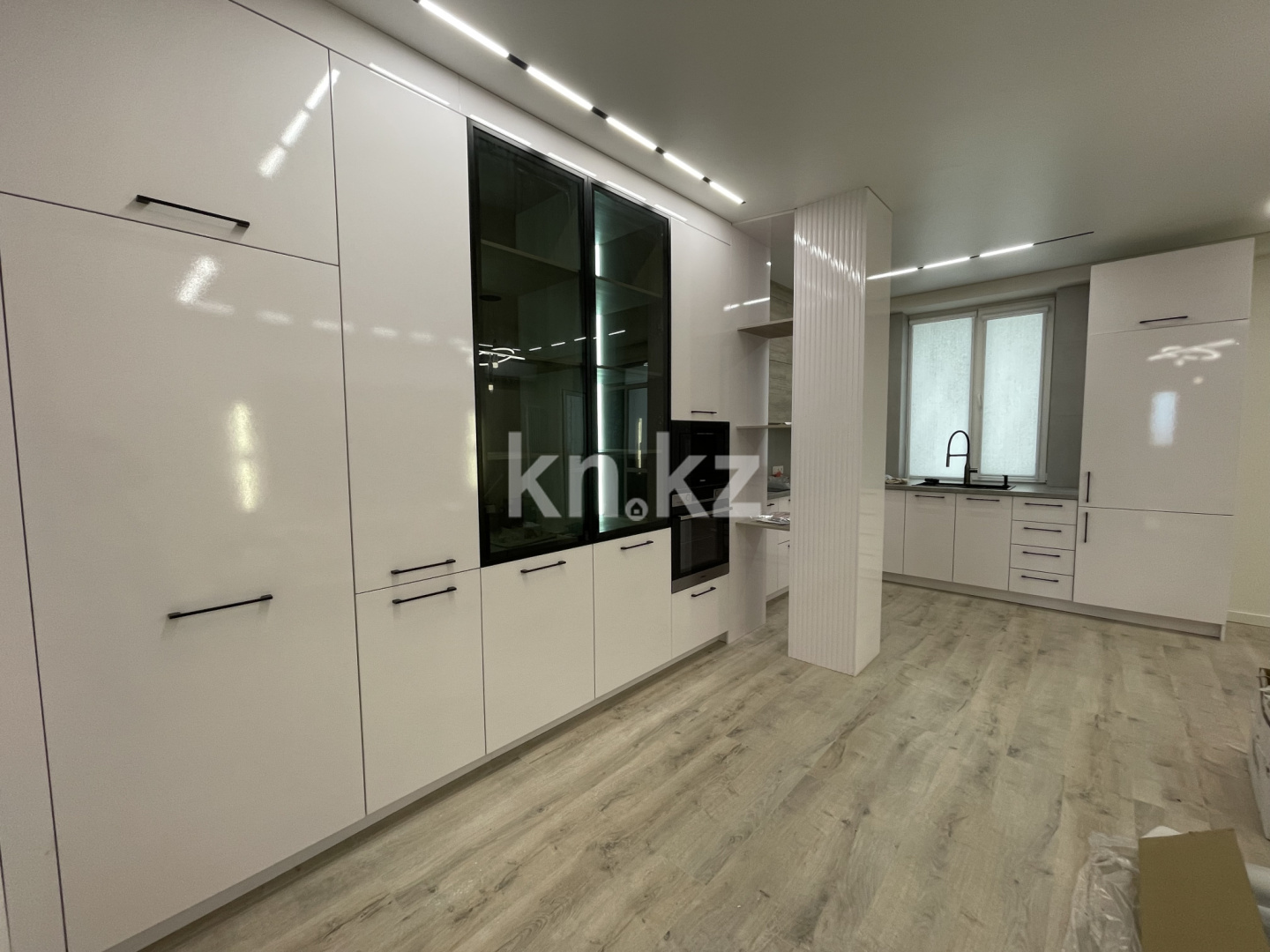 Продажа 3-комнатной квартиры, 82 м² в Усть-Каменогорске - фото 2