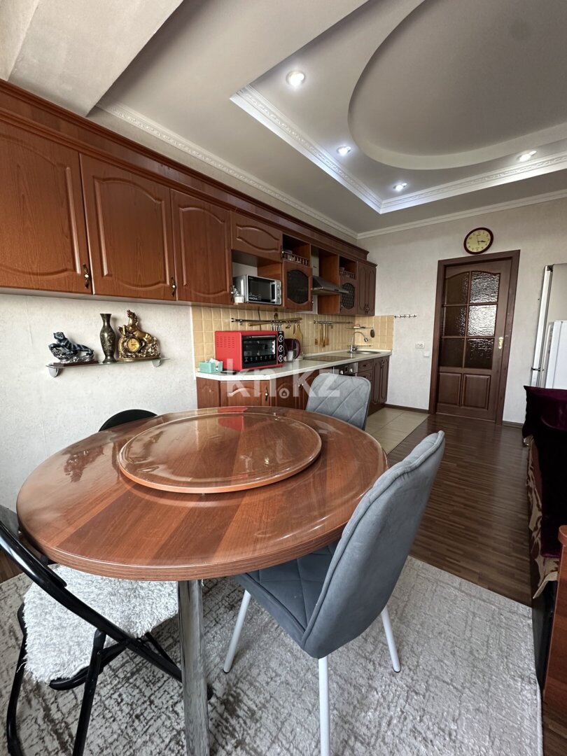 Продажа 3-комнатной квартиры, 82 м² в Алматы