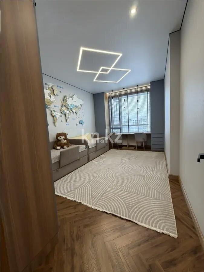 Продажа 4-комнатной квартиры, 137 м² в Астане - фото 3