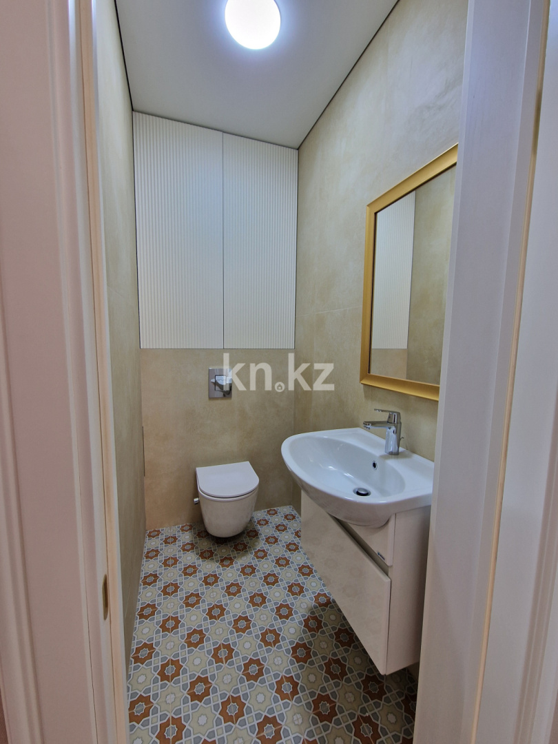 Продажа 3-комнатной квартиры, 73.7 м² в Астане - фото 17