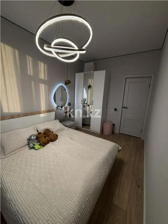 Продажа 1-комнатной квартиры, 38 м², ул. Е-810, дом  2/21 в Астане - фото 2