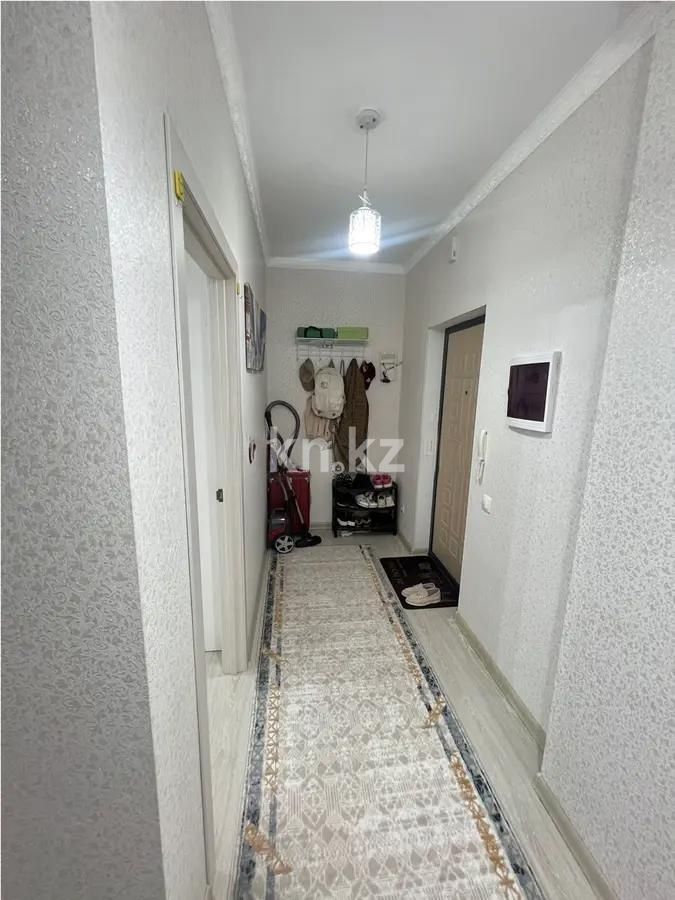 Продажа 1-комнатной квартиры, 39 м², ул. Казыбек би в Астане - фото 5