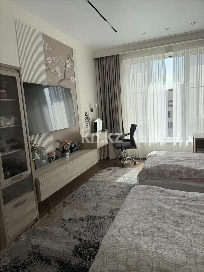 Продажа 4-комнатной квартиры, 250 м² в Алматы - фото 4