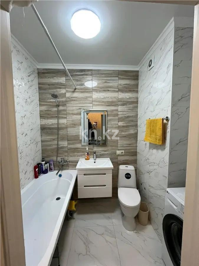 Продажа 1-комнатной квартиры, 41.8 м², пр. Богенбай батыра, дом  3б в Астане - фото 3