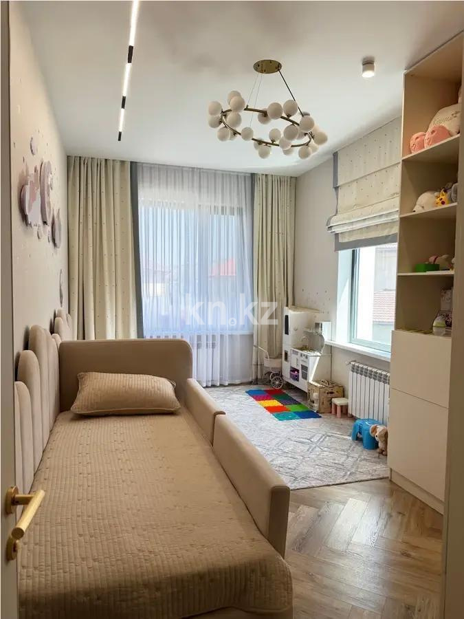 Продажа 4-комнатной квартиры, 135 м², ул. Жубановой, дом  26/1 в Алматы - фото 3