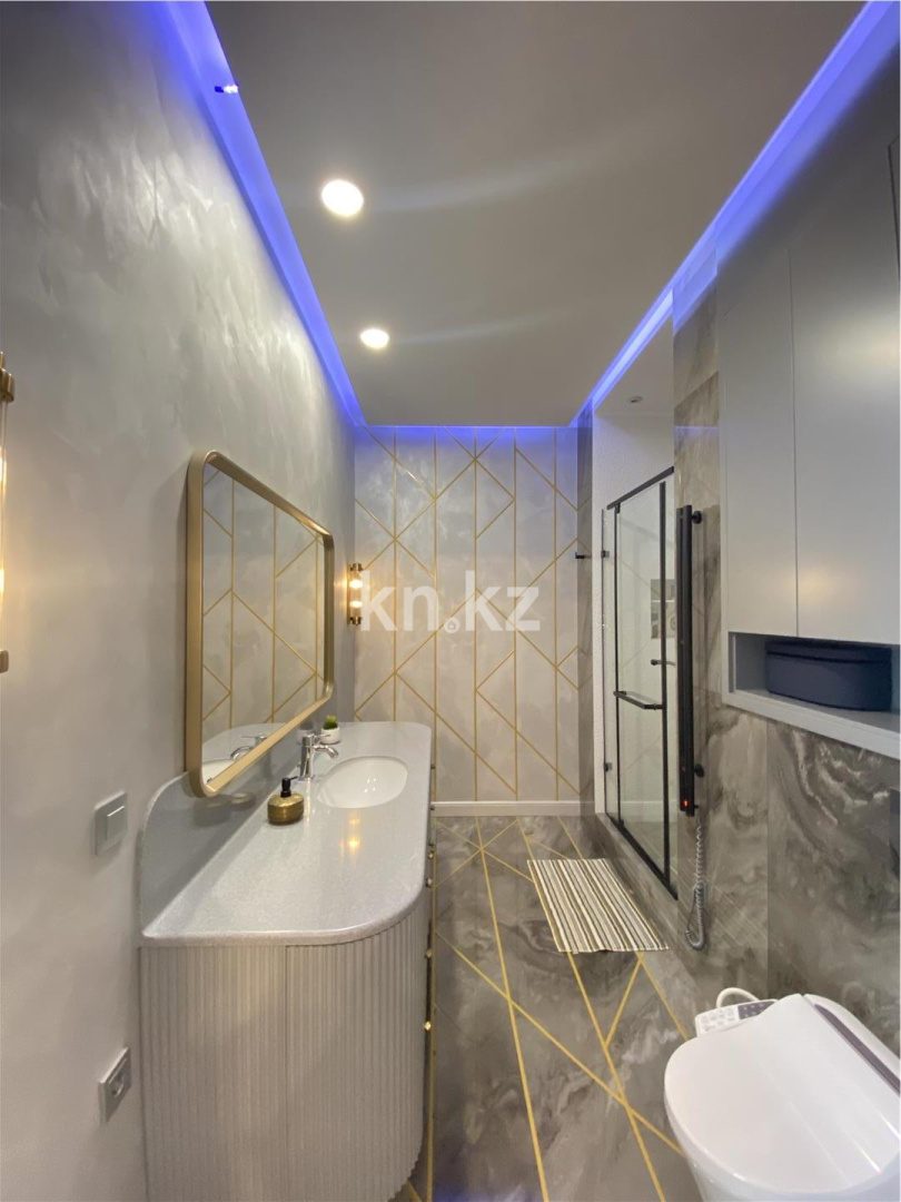 Продажа 5-комнатной квартиры, 185.9 м² в Астане - фото 17