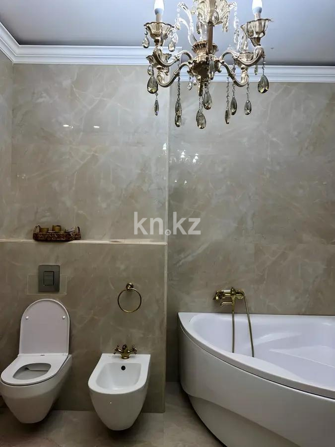 Продажа 6-комнатной квартиры, 300 м², пер. Саркырама, дом  4 в Астане - фото 5