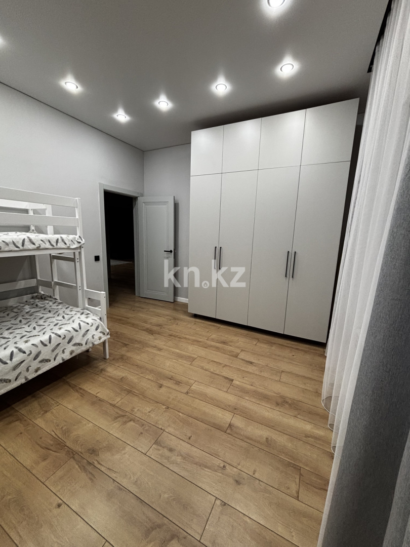 Продажа 4-комнатной квартиры, 105 м² в Караганде - фото 14
