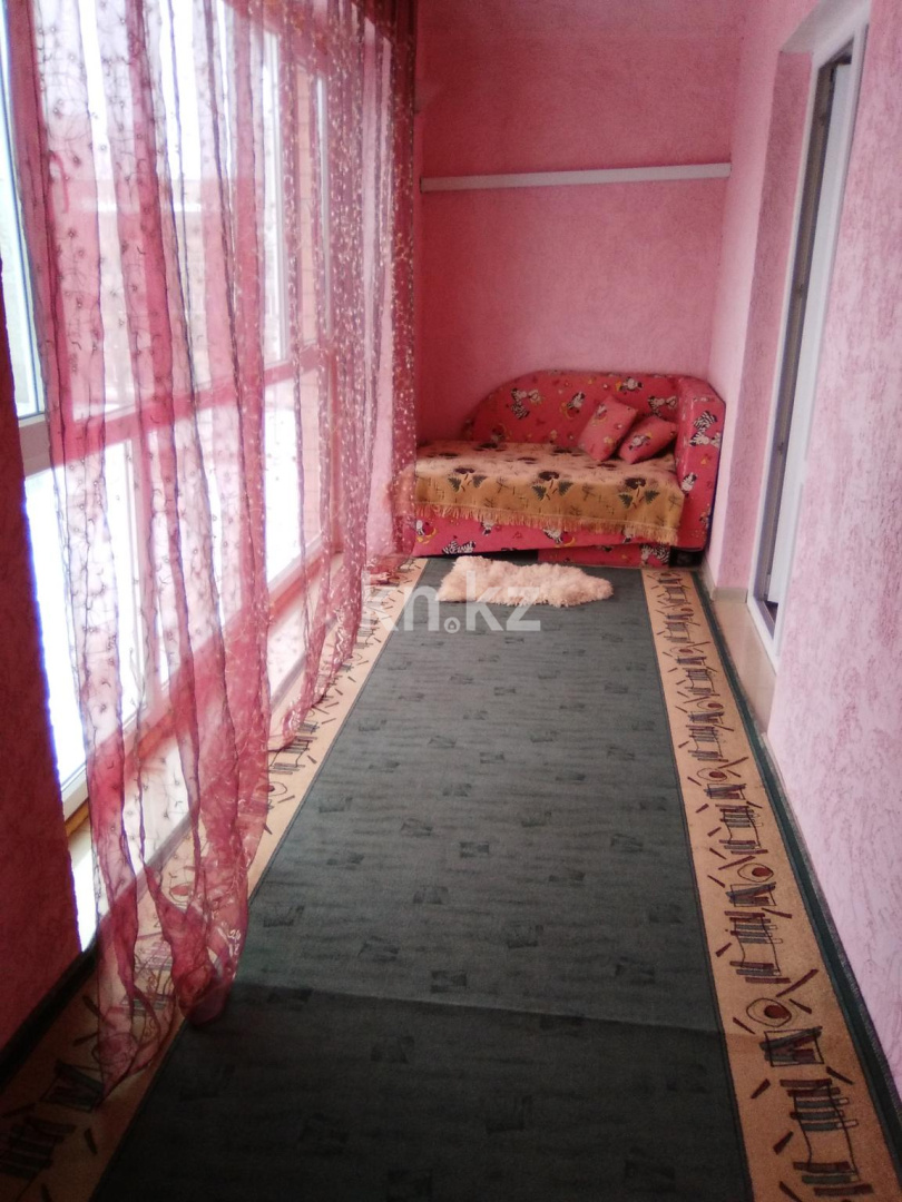 Аренда 3-комнатной квартиры посуточно, 75 м², ул. Победы, дом  105 в Уральске - фото 12