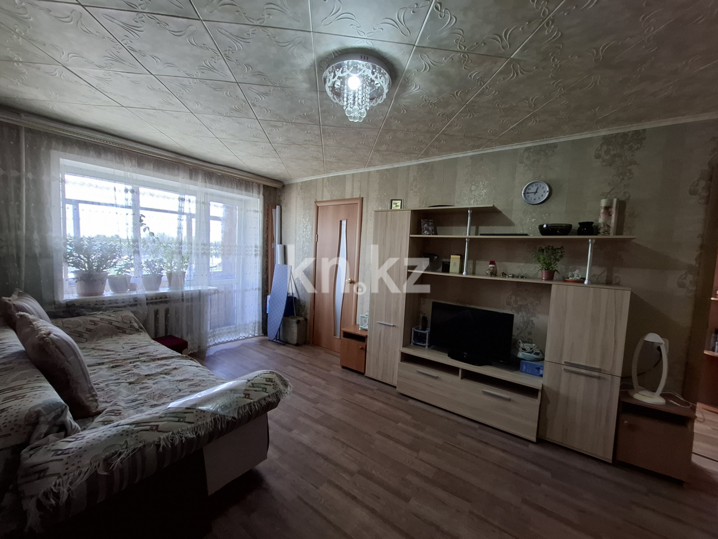 Продажа 3-комнатной квартиры, 42.9 м², мкр-н 21, дом  7 в Караганде