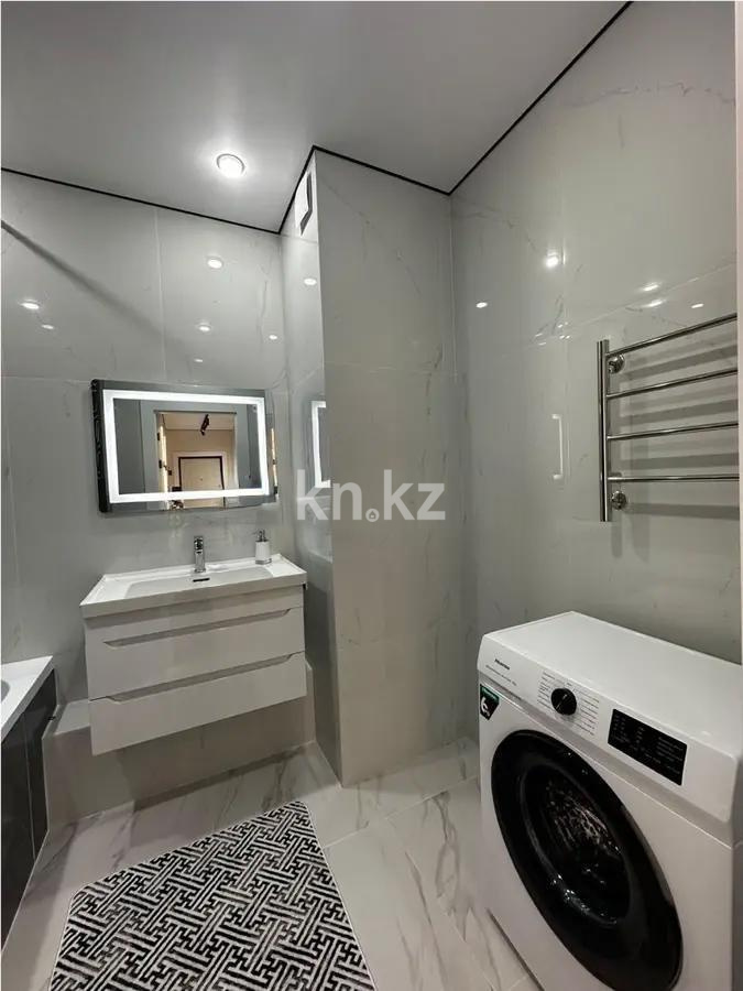 Продажа 2-комнатной квартиры, 60 м², ул. Сатпаева, дом  90/70 в Алматы - фото 4