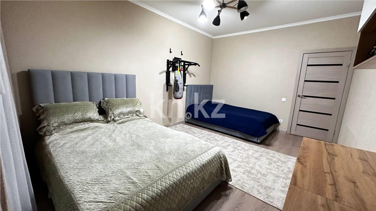 Продажа 3-комнатной квартиры, 70 м², ул. Бектурова в Астане - фото 7
