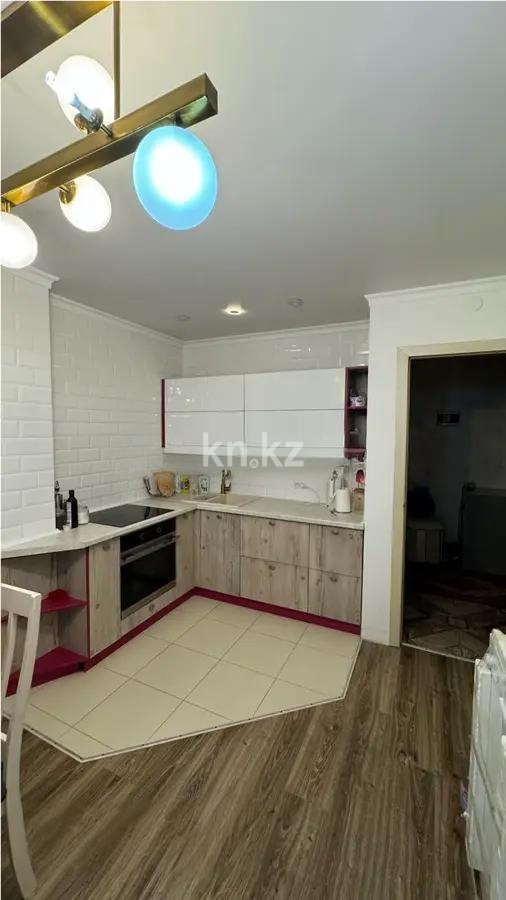 Продажа 3-комнатной квартиры, 80 м², ул. Доспановой, дом  2 в Астане - фото 4