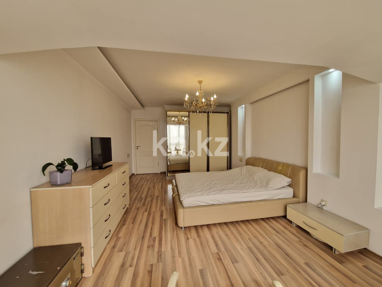 Продажа 3-комнатной квартиры, 100 м² в Алматы - фото 13