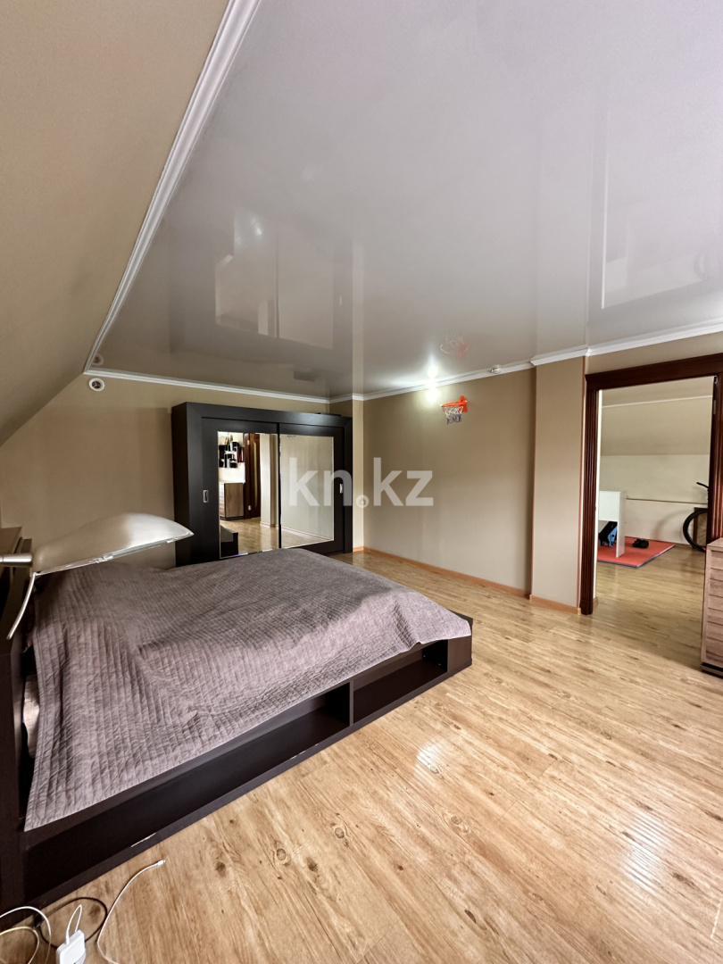 Продажа 6-комнатного дома, 316 м² в Караганде - фото 2