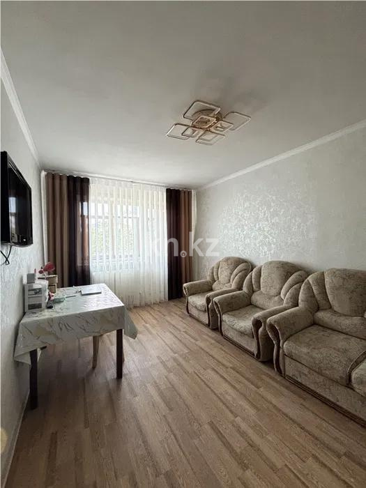 Продажа 3-комнатной квартиры, 62 м², мкр-н Восток-2, дом  14 в Караганде