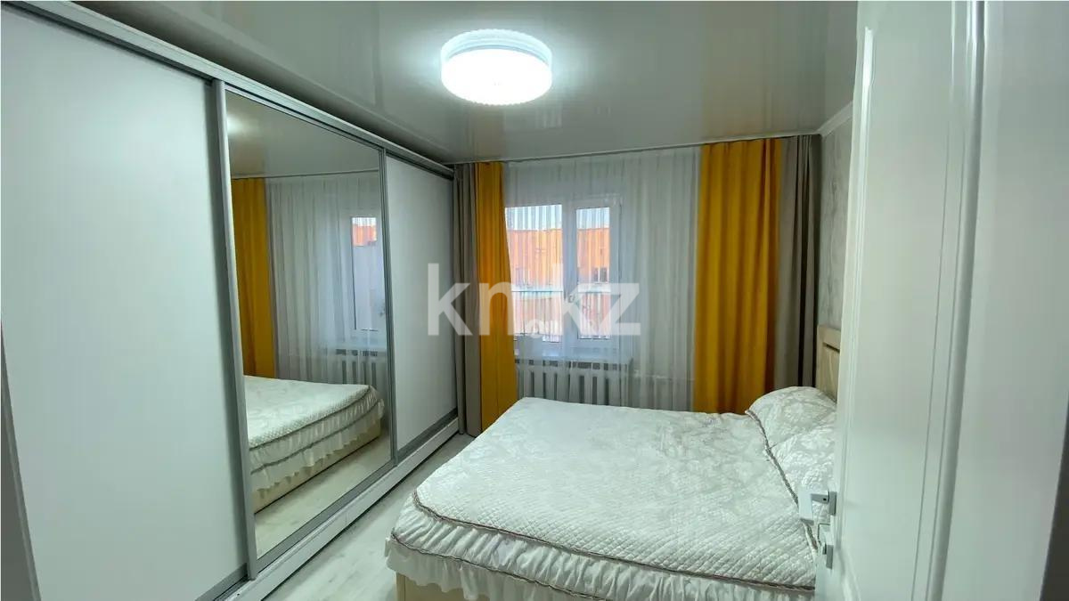 Продажа 3-комнатной квартиры, 61 м², мкр. Восток-3, дом  13 в Караганде - фото 3