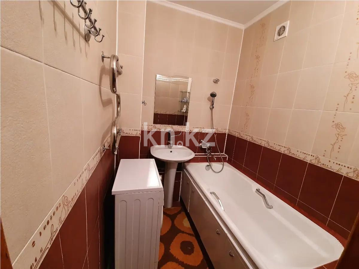 Продажа 3-комнатной квартиры, 69.7 м² в Алматы - фото 4