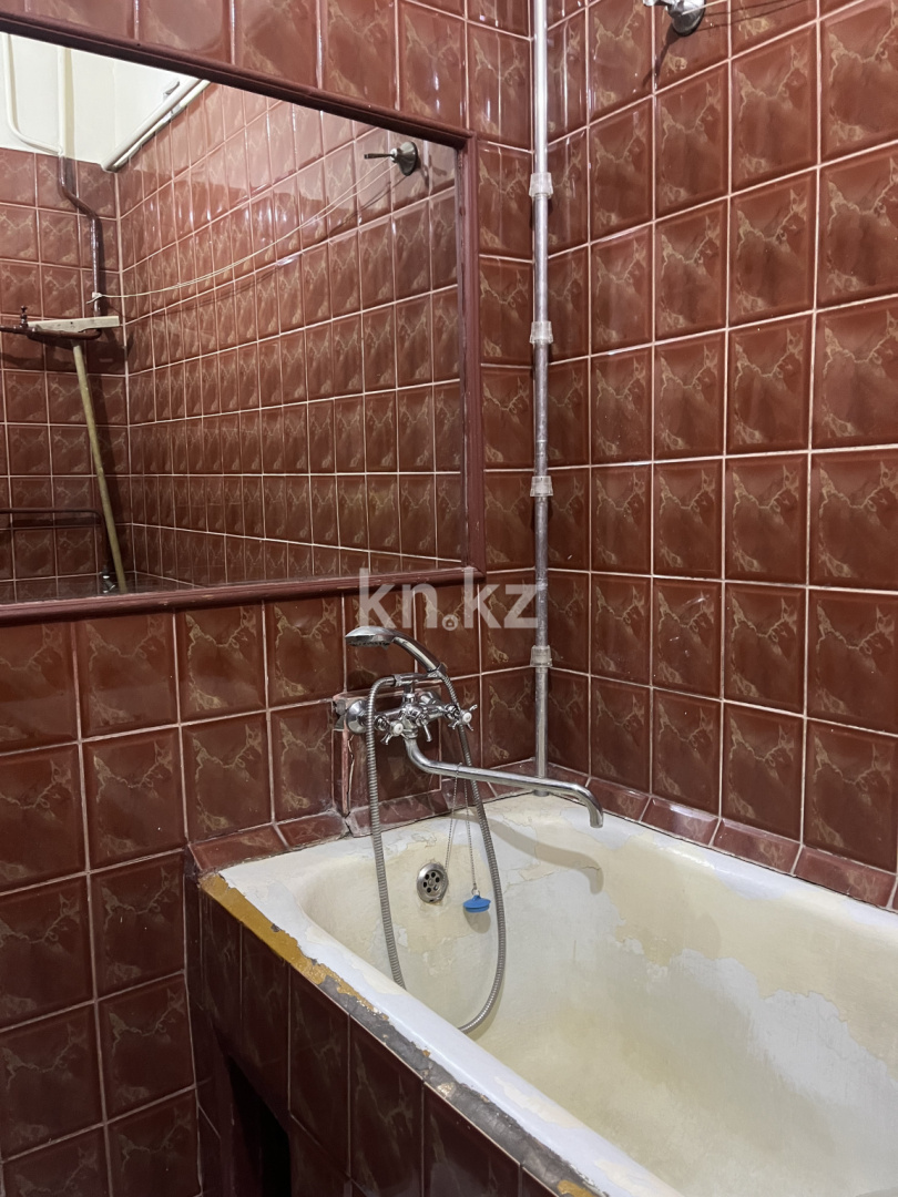 Продажа 2-комнатной квартиры, 50 м², ул. Жандосова в Алматы - фото 7