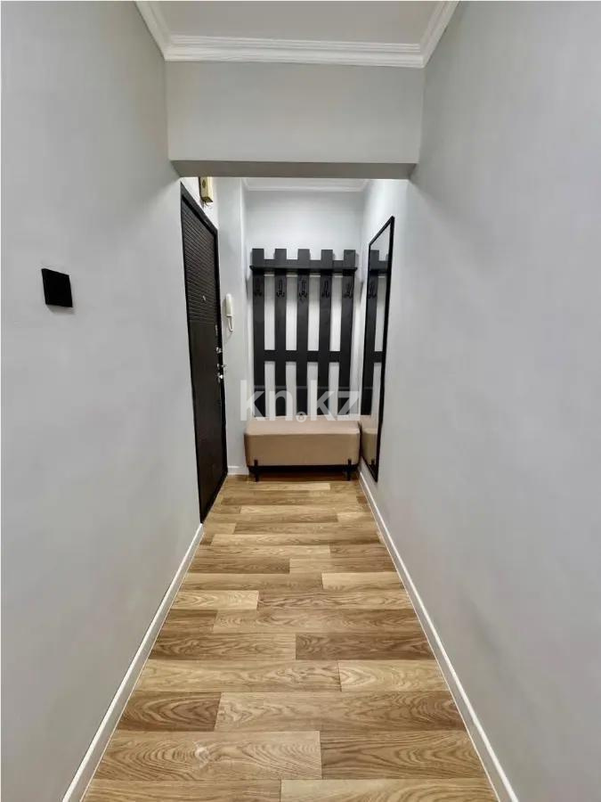 Продажа 1-комнатной квартиры, 33.3 м², 9 мкр., дом  4 в Алматы - фото 4