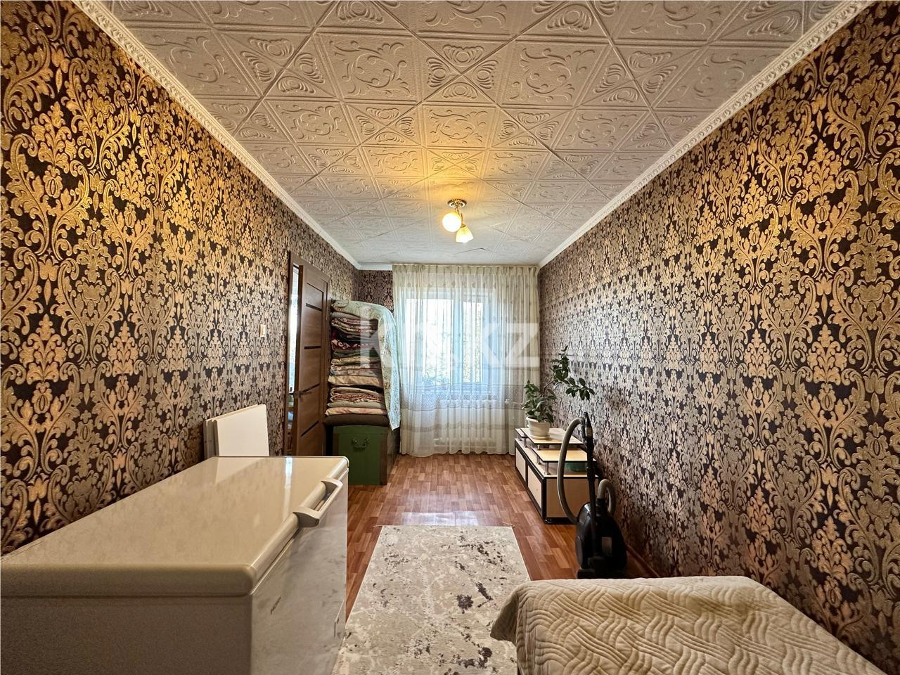 Продажа 3-комнатной квартиры, 57 м², мкр-н 12 в Караганде - фото 5