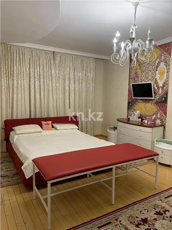 Продажа 5-комнатной квартиры, 236 м², пр. Аль-Фараби, дом  45 в Алматы - фото 2