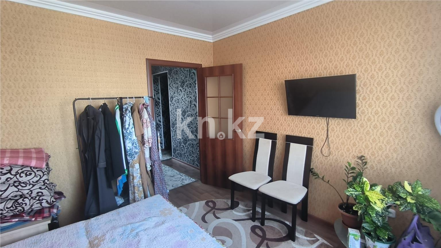 Продажа 4-комнатной квартиры, 78 м², ул. Дюсембекова в Караганде - фото 5