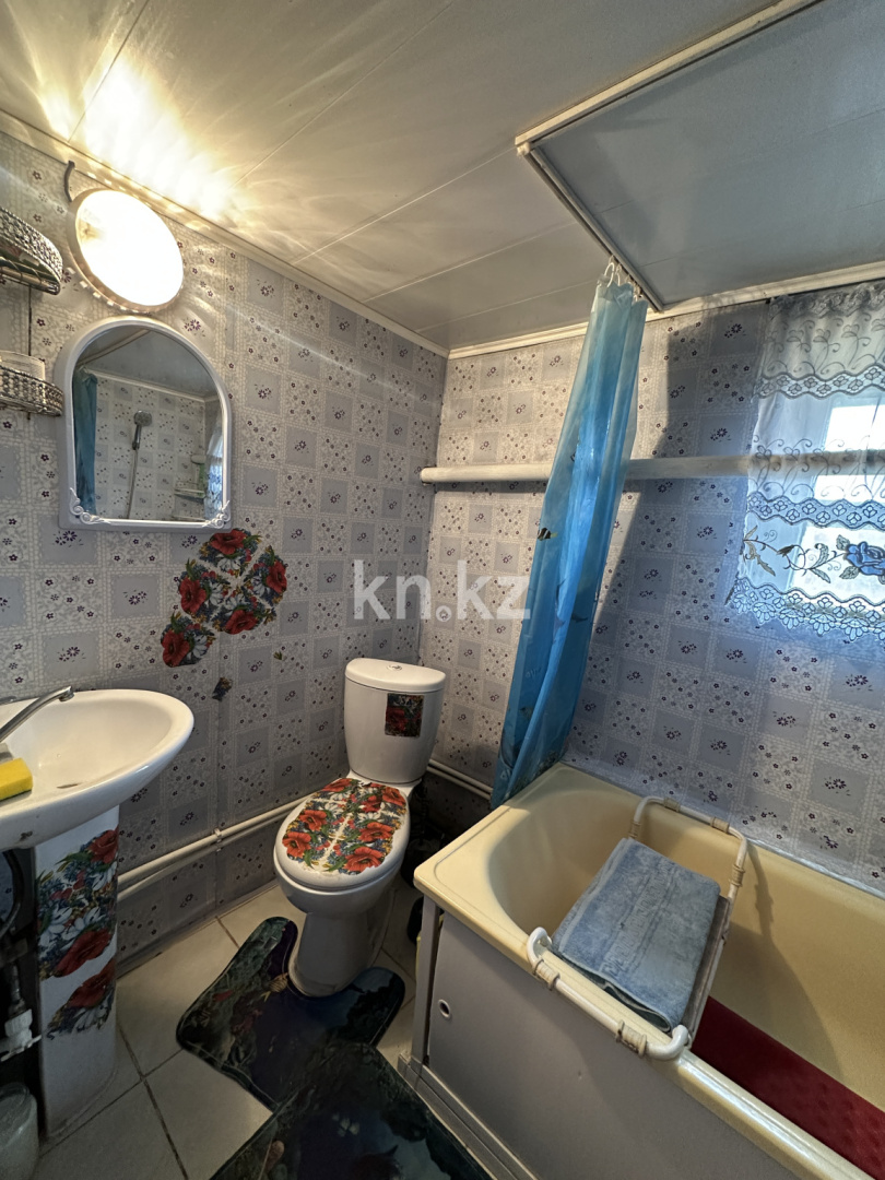 Продажа 4-комнатного дома, 71 м², ул. Каирбекова, дом  274 в Костанае - фото 21
