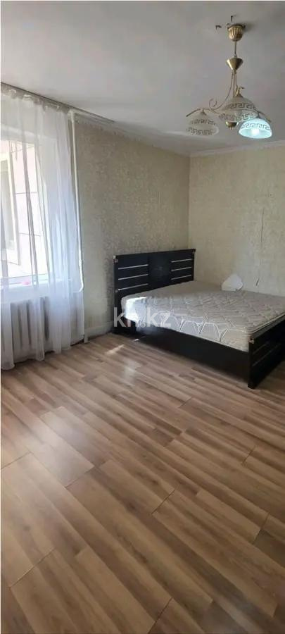 Продажа 2-комнатной квартиры, 60 м², ул. Сауран, дом  3/1 в Астане