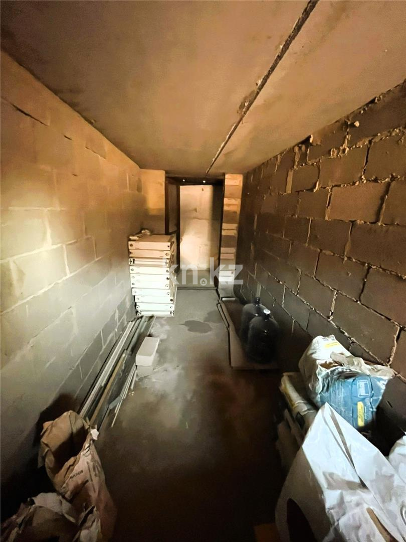 Продажа 3-комнатной квартиры, 86 м², 83 квартал в Караганде - фото 28