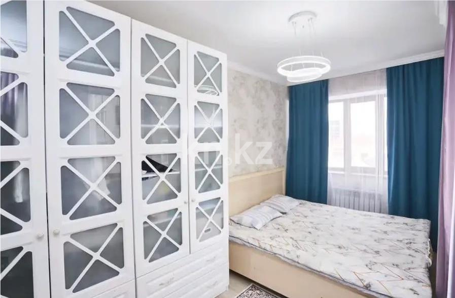 Продажа 3-комнатной квартиры, 77 м², ул. Нуршайыкова, дом  10 в Астане - фото 2