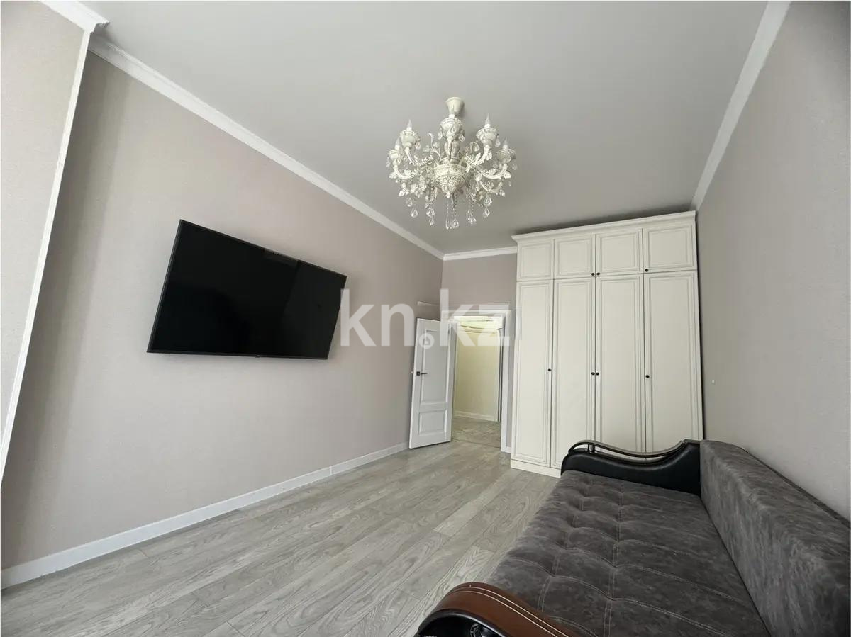 Продажа 4-комнатной квартиры, 128 м² в Астане