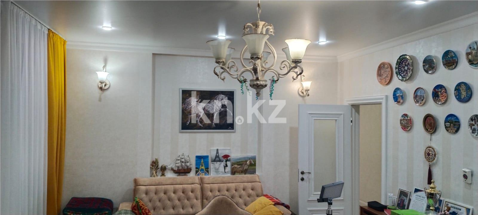 Продажа 5-комнатной квартиры, 200 м² в Караганде - фото 9