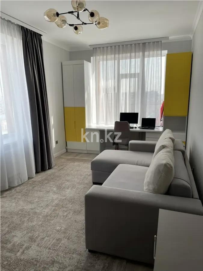Продажа 3-комнатной квартиры, 110.7 м² в Алматы - фото 2