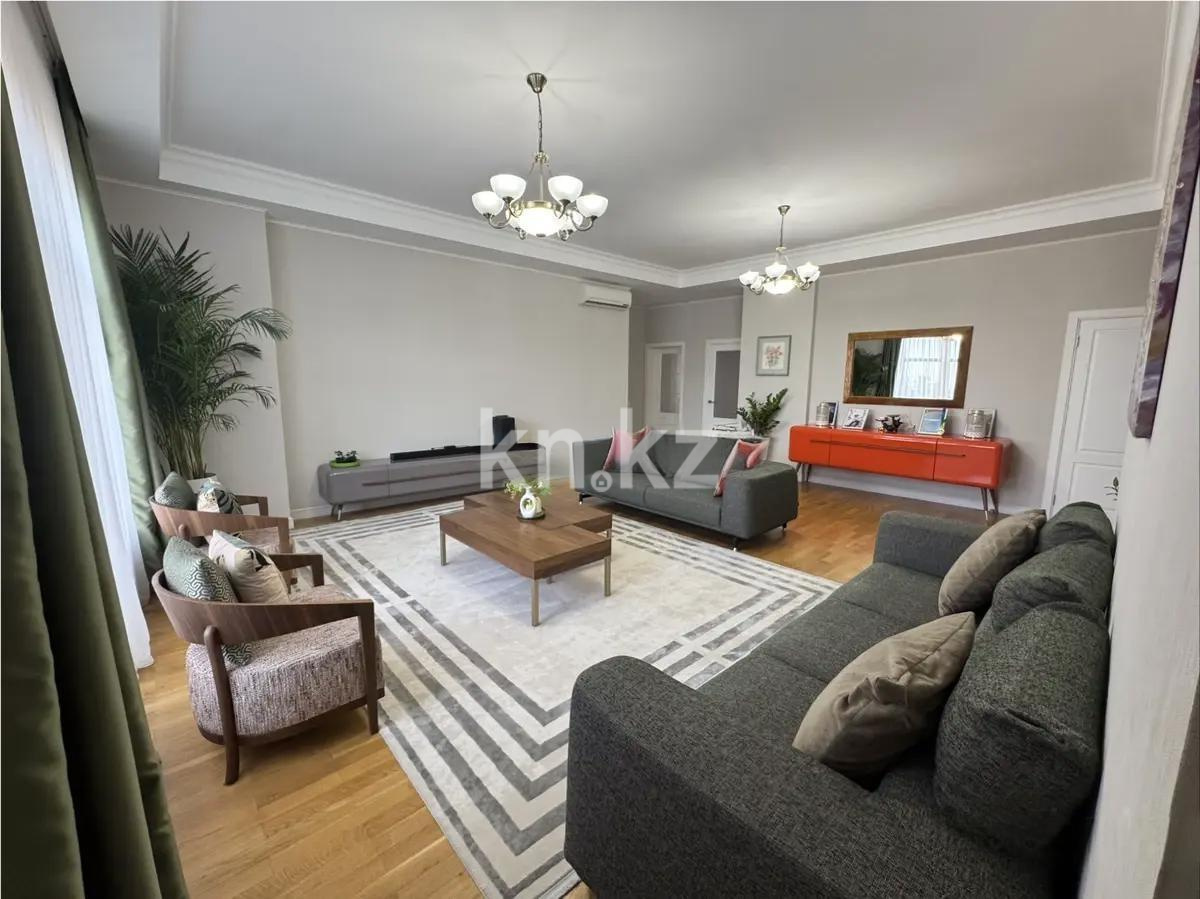 Продажа 4-комнатной квартиры, 172 м², мкр. Мирас, дом  53 в Алматы