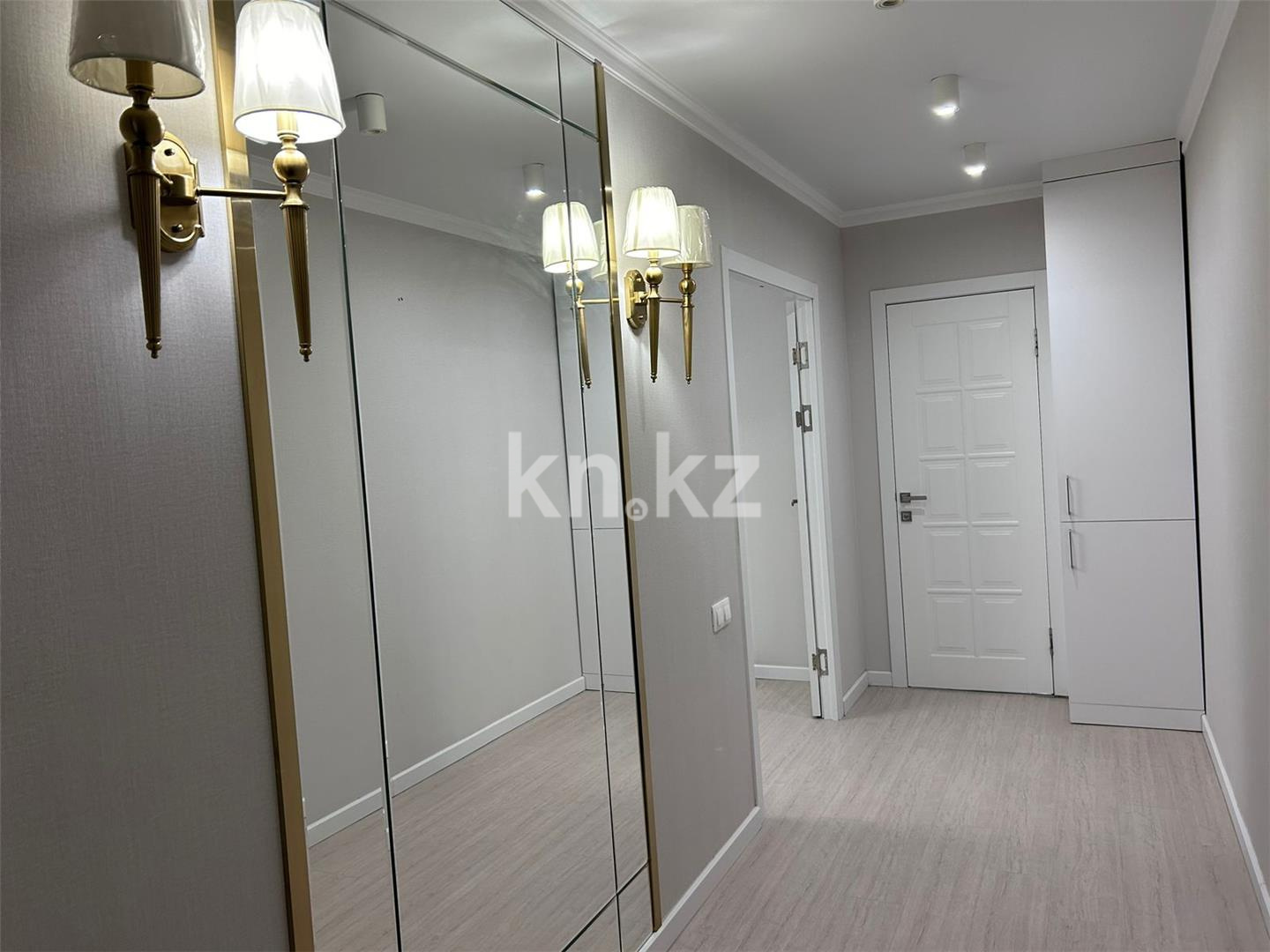 Продажа 4-комнатной квартиры, 102 м², пр. Республики в Темиртау - фото 11