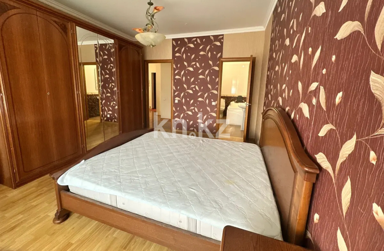 Аренда 2-комнатной квартиры, 75 м², ул. Ходжанова, дом  76 - пр. Аль-Фараби в Алматы - фото 5